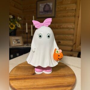TRICK OR TREATING GIRL GHOST Halloween Figure